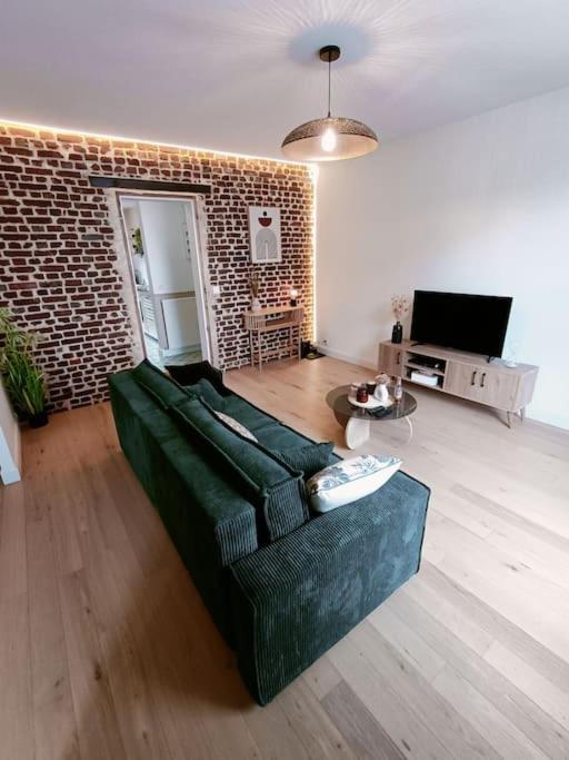 Appartement Cosy Et Accueillant 苏瓦松 外观 照片